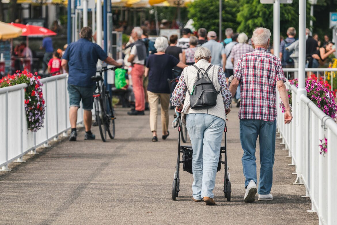 Christian wiediger g7cv5r9av q unsplash